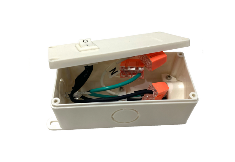 Undercabinet Hardwire Box (With Switch)